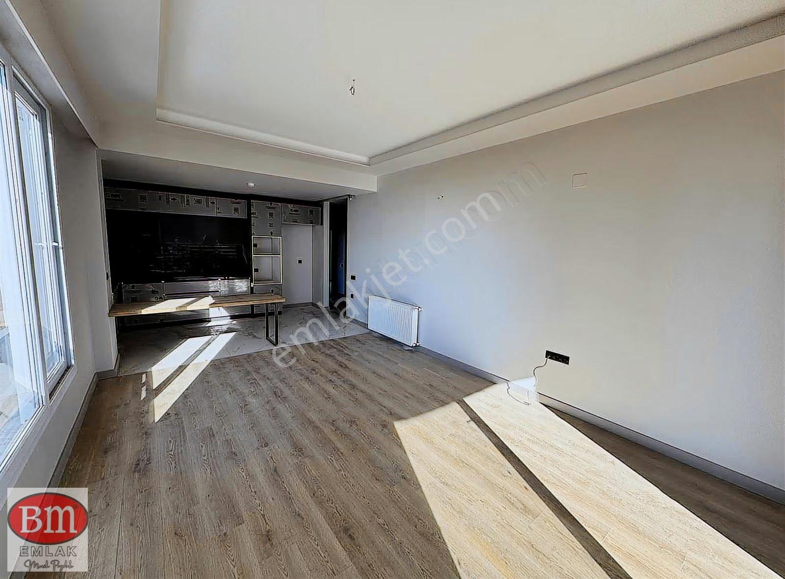 Bm"den Denize Yakın Tatil Köyü Tadında 2+1 Lüks Aquaparklı Daire - Görsel 14