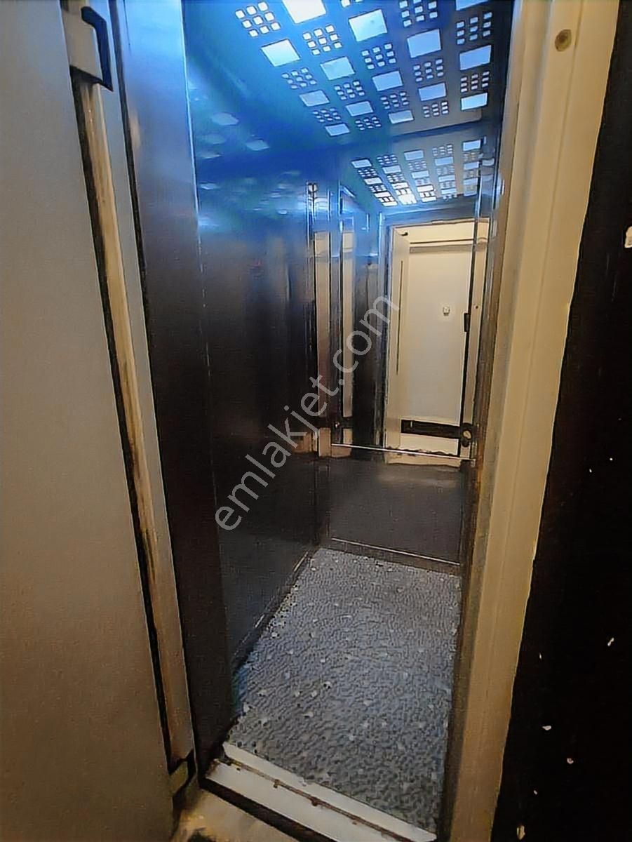 Halıcılar Ana Caddede Satılık Asansörlü Daire - Görsel 24