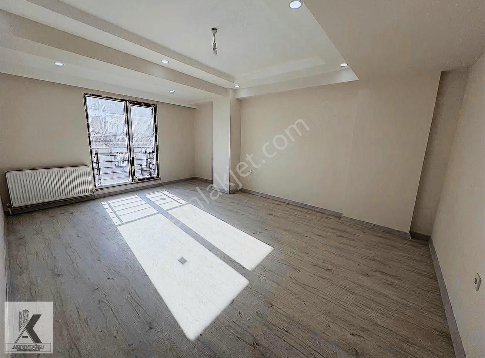 3+1 Cihangir Kaymakamlık Metrobüs Cadde Üzerinde Sıfır Ara Kat - Görsel 35