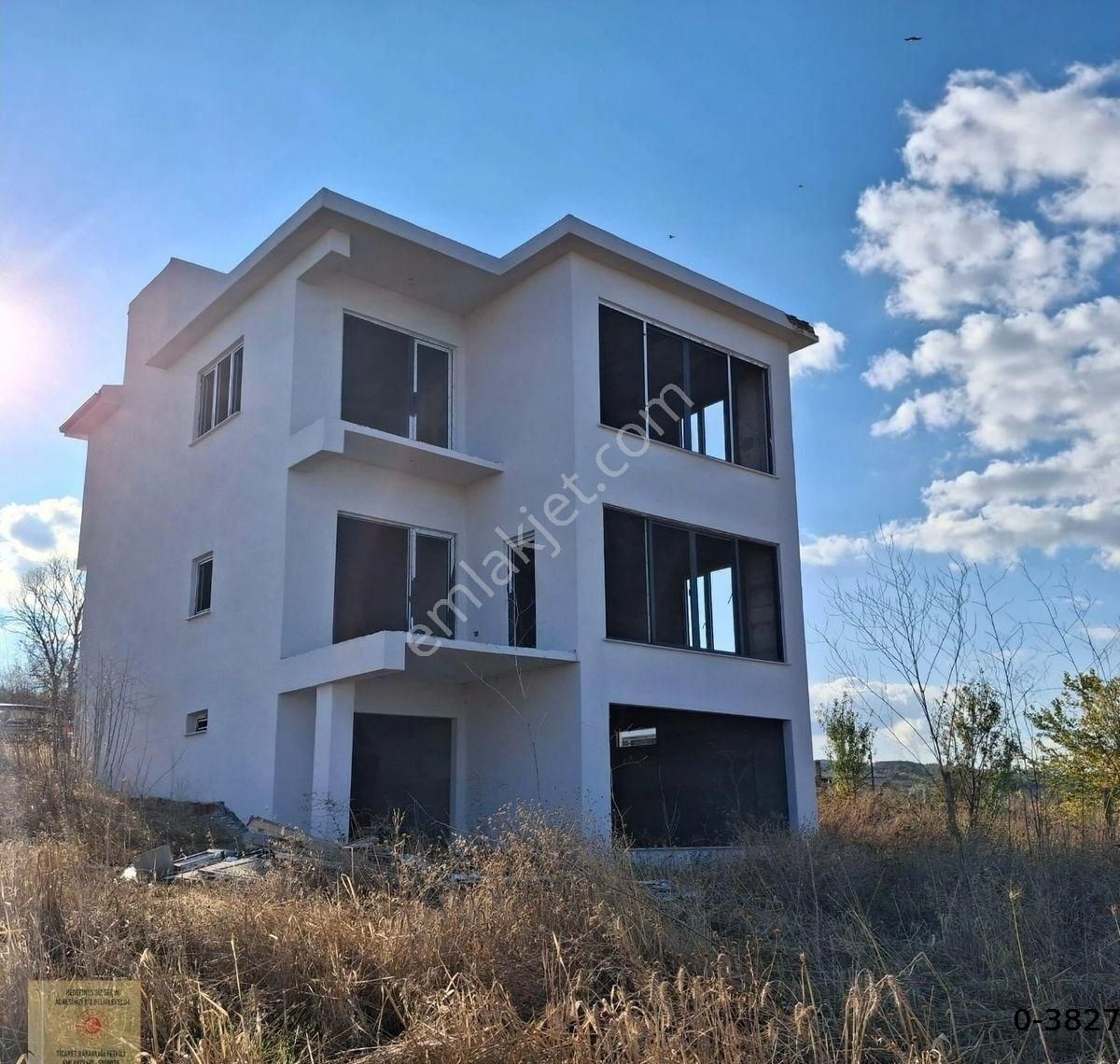 Tekirdağ Süleymanpaşada Altınova Mah.satılık Na Tamam Trıblex Villa