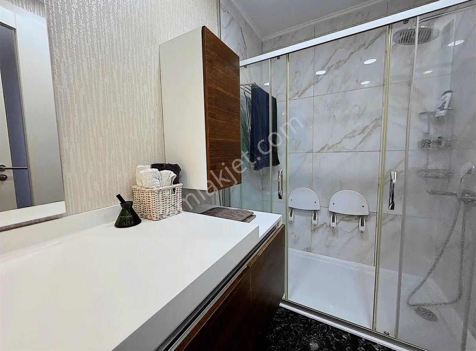 Pogadan Süper Lokasyonda Her Odası Aydınlık Ve Manzaralı 4+1 - Görsel 18