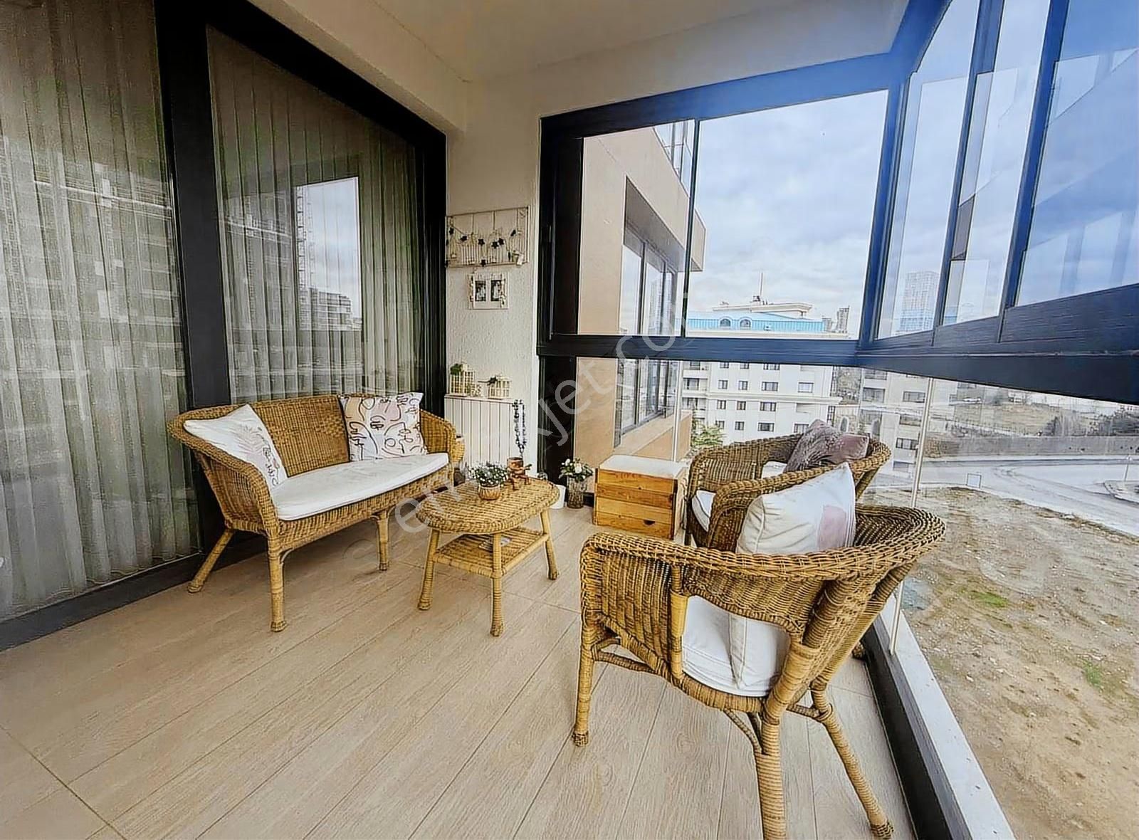 Pogadan Süper Lokasyonda Her Odası Aydınlık Ve Manzaralı 4+1 - Görsel 8