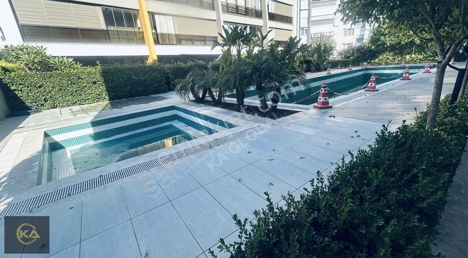 Güzelobada Havuzlu Sit. A.mutfaklı, E.banyolu 2+1 Satılık Daire - Görsel 10