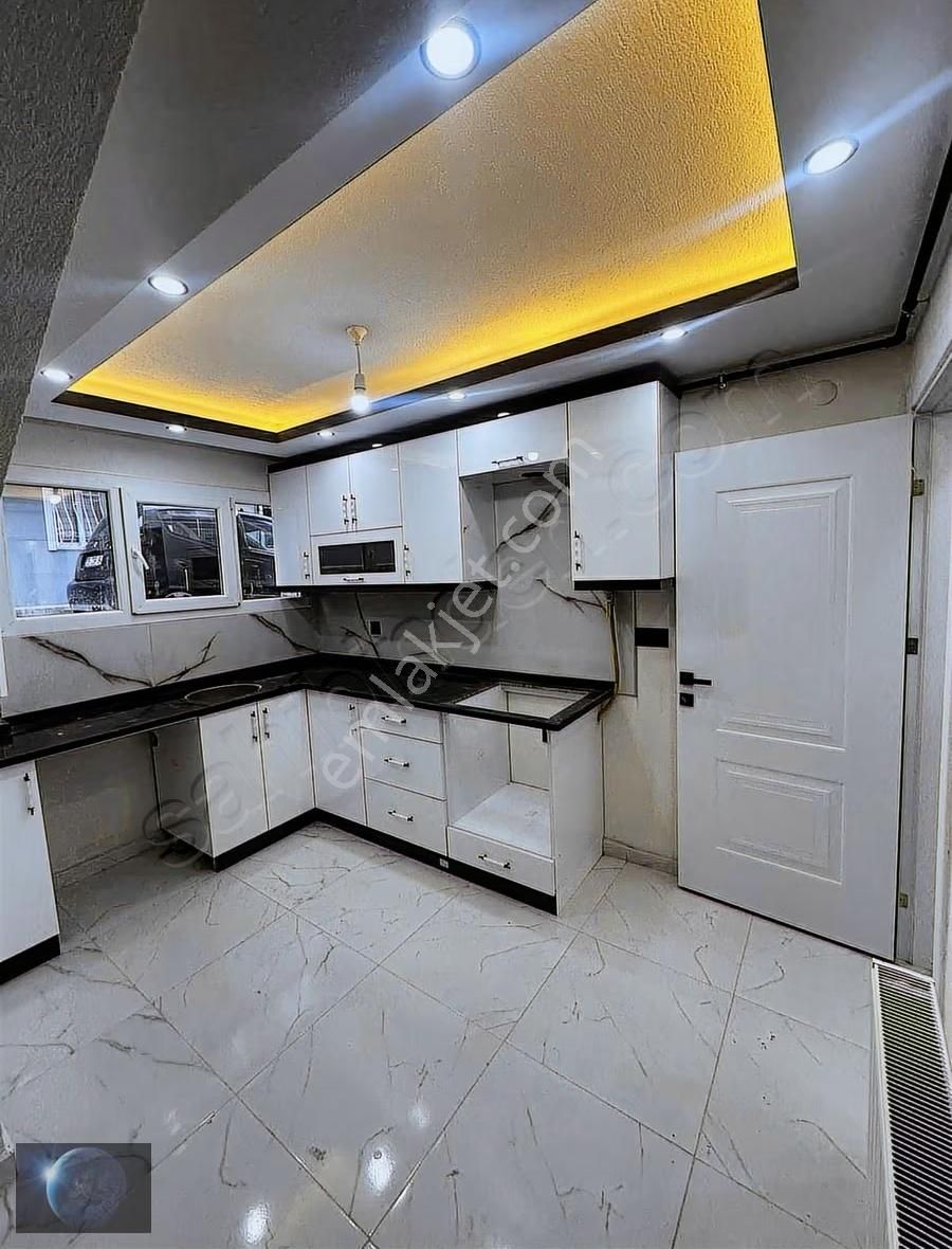 Buca İnönü'de Satılık 3 Katlı Sıfır Müstakil - Görsel 18