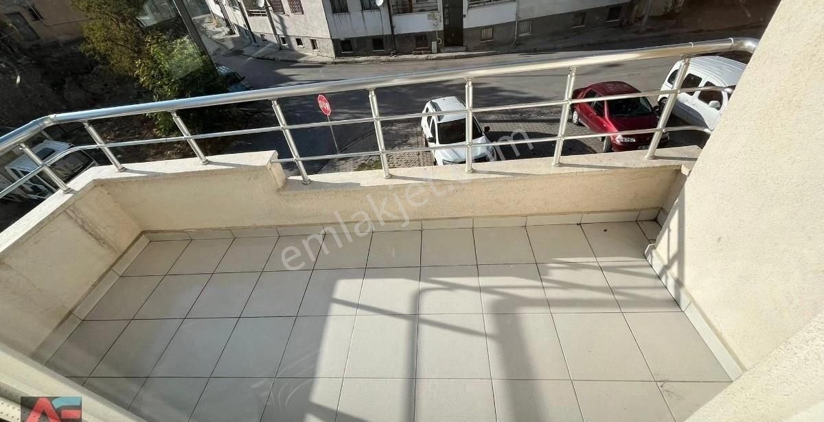 Çarşı Merkezde 3+1 Eksiksiz, Güney Cepheli Satılık Daire - Görsel 2