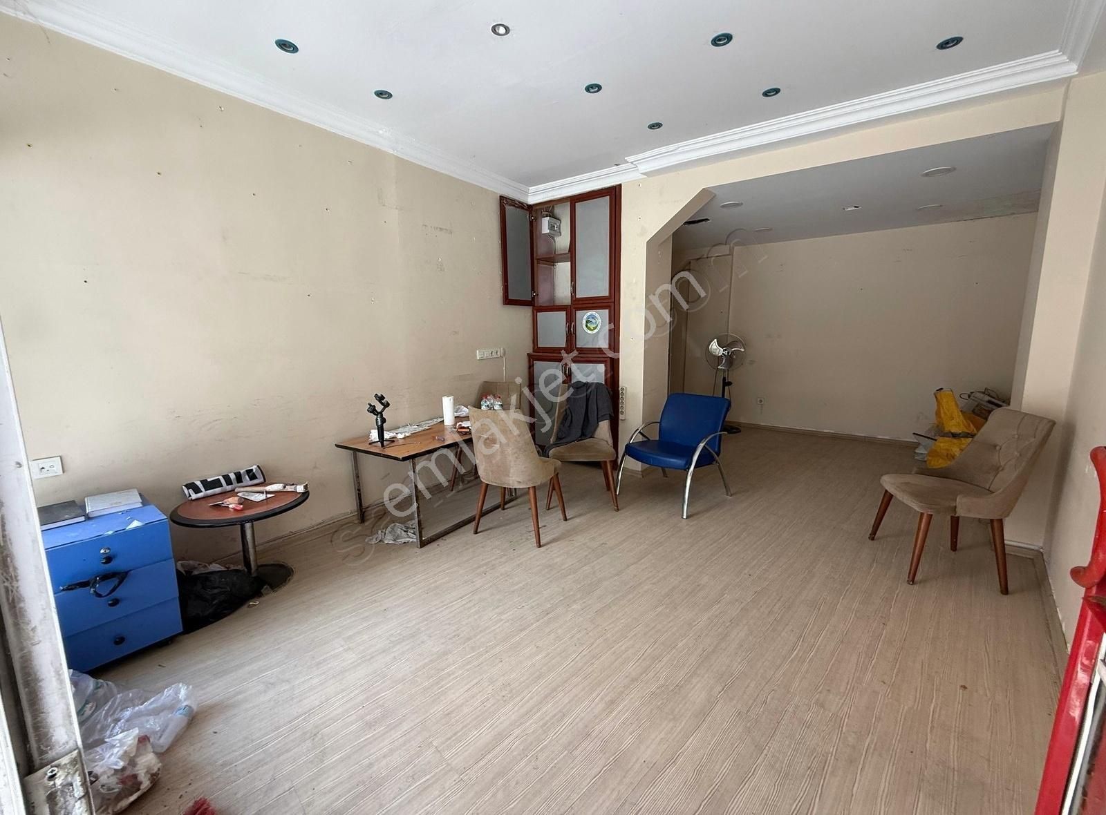 Sultangazi Esentepe Mahallesi'nde Kiralık Dükkan - Görsel 3