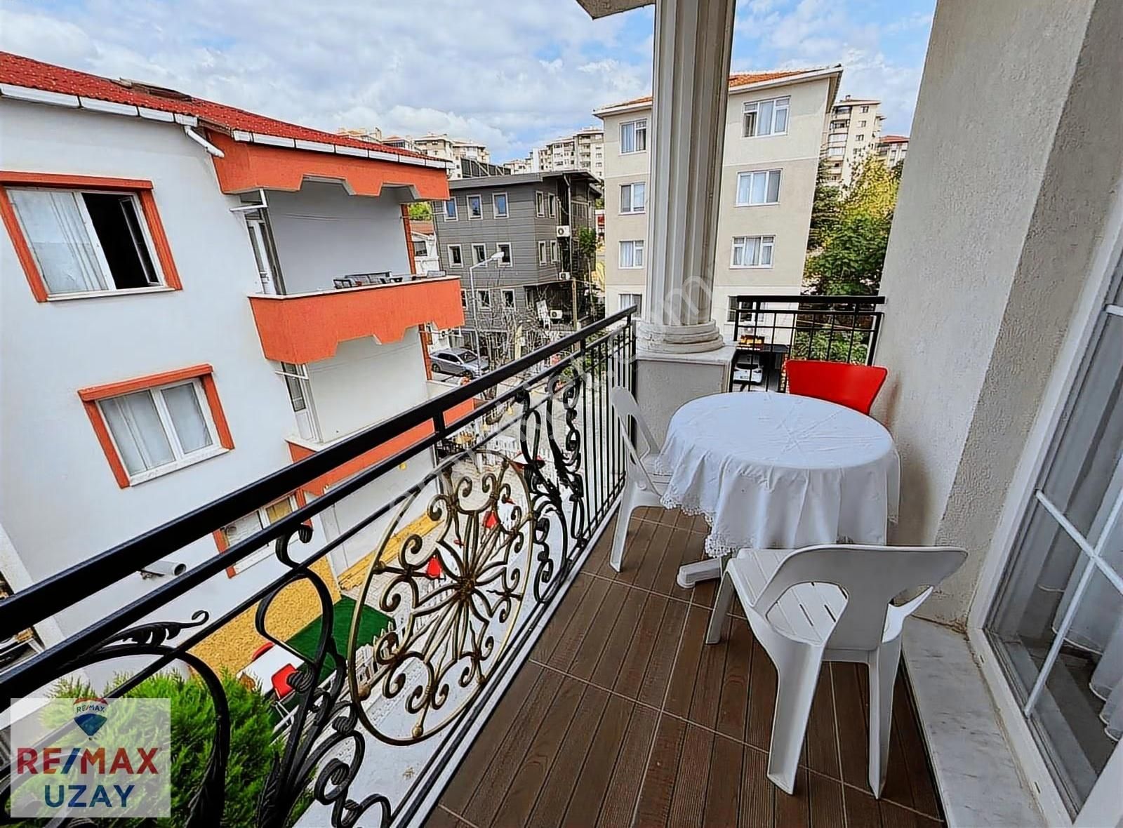 Re/max Uzay'dan | Savoy Rezidans | Eşyalı 1+1 Kiralık Daire