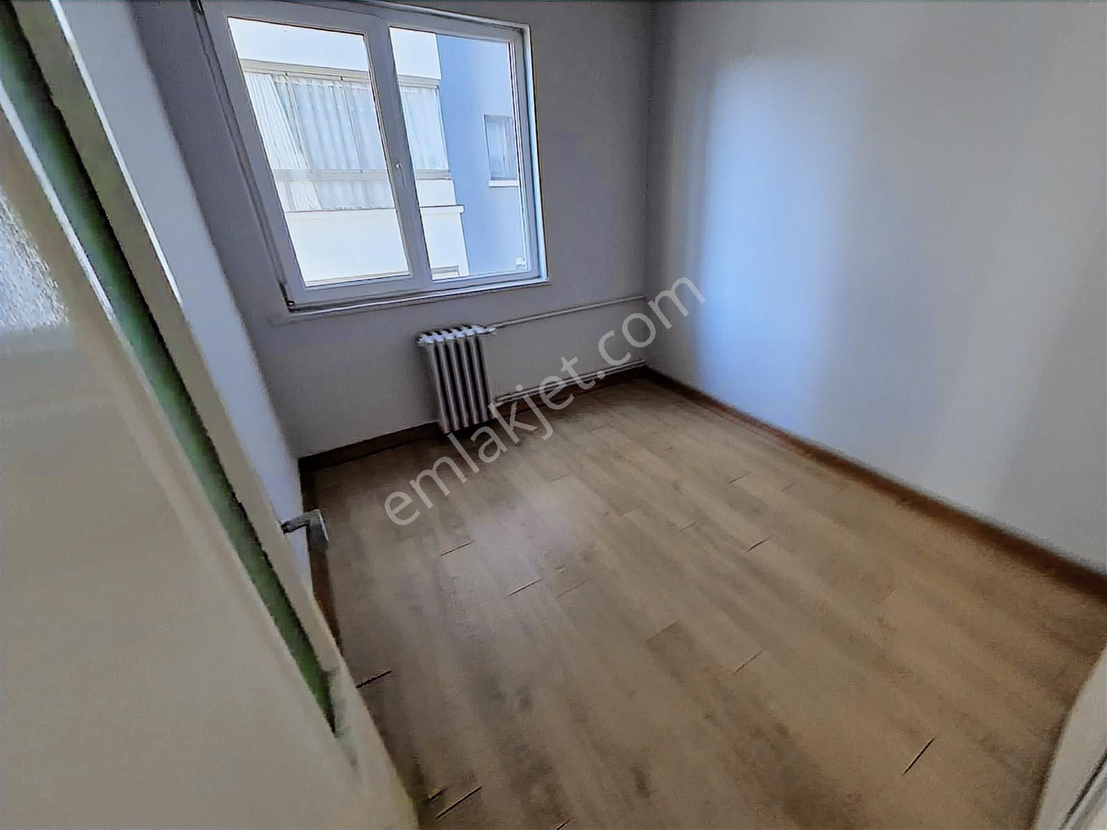 Arel'den Bahçelievler 75 Sk.1 Kat Bakımlı Montalamalı Bina 3+1 - Görsel 32