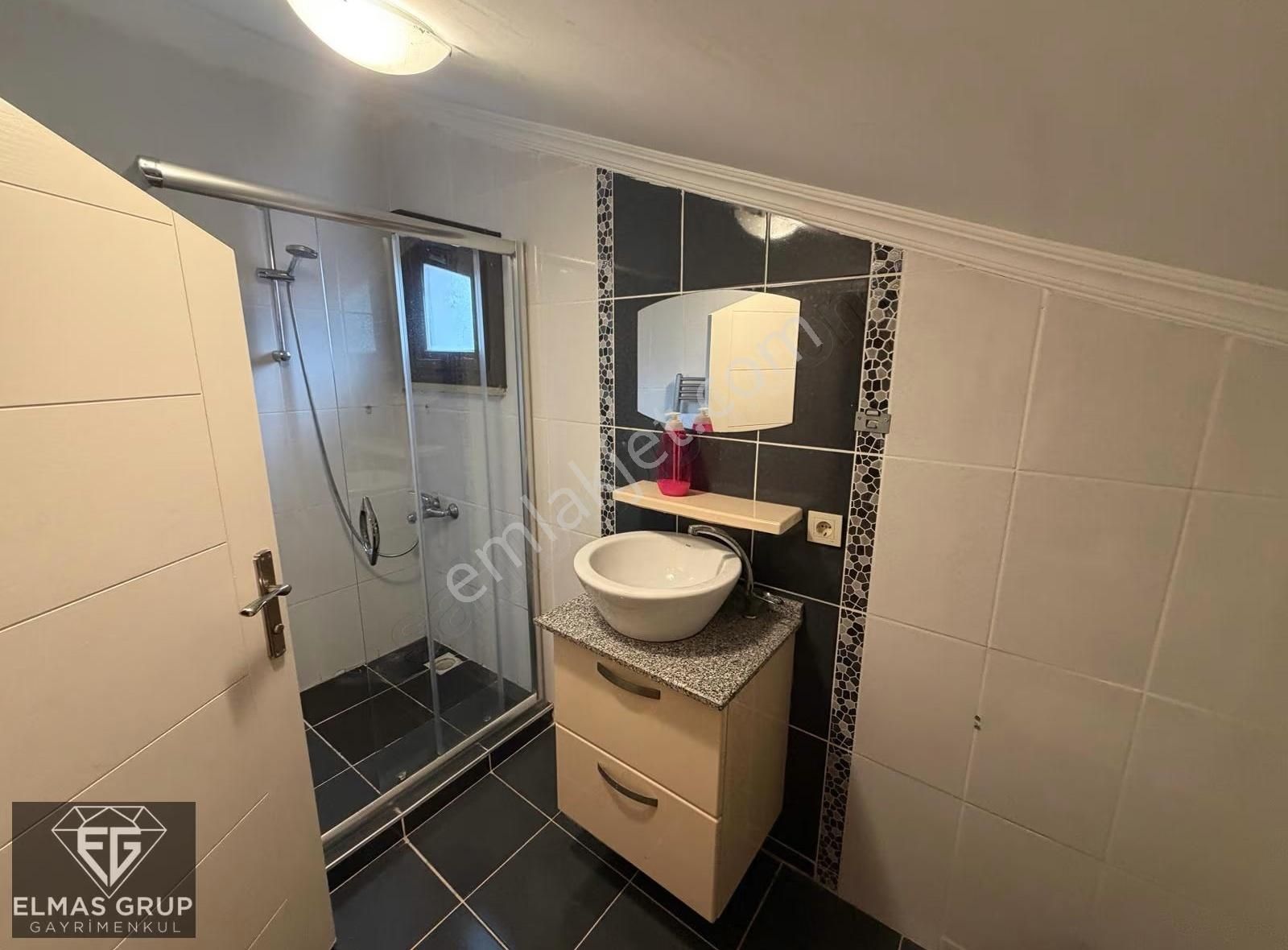 Sapanca Kırkpınar Özel Havuzlu 4+1 Lüks Villa Kiralık - Görsel 32