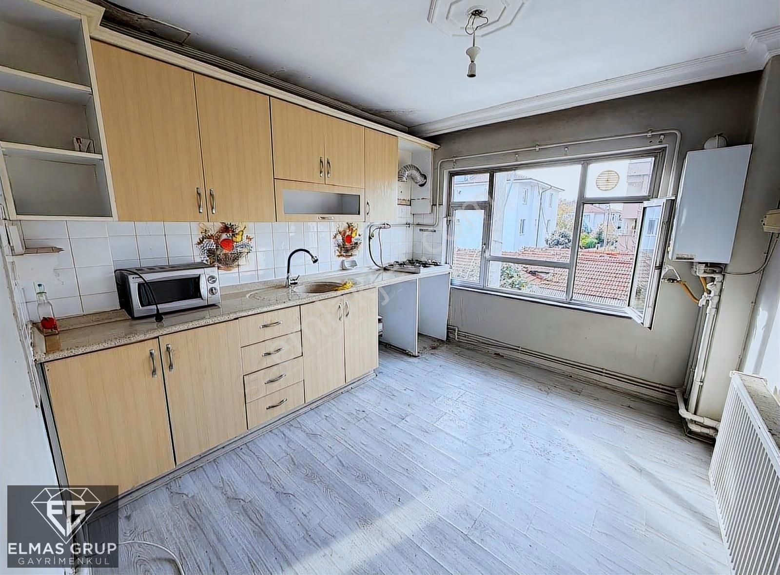 Sakarya Merkezde Kiralık 3+1 Daire - Görsel 8