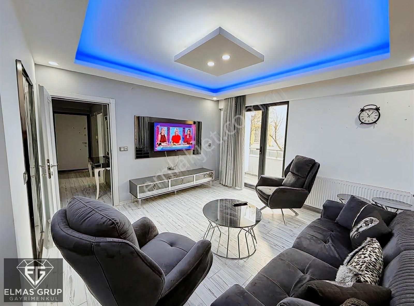 Sakarya Erenler Mahallesi 2+1 Eşyalı Satlık Lüks Daire - Görsel 4