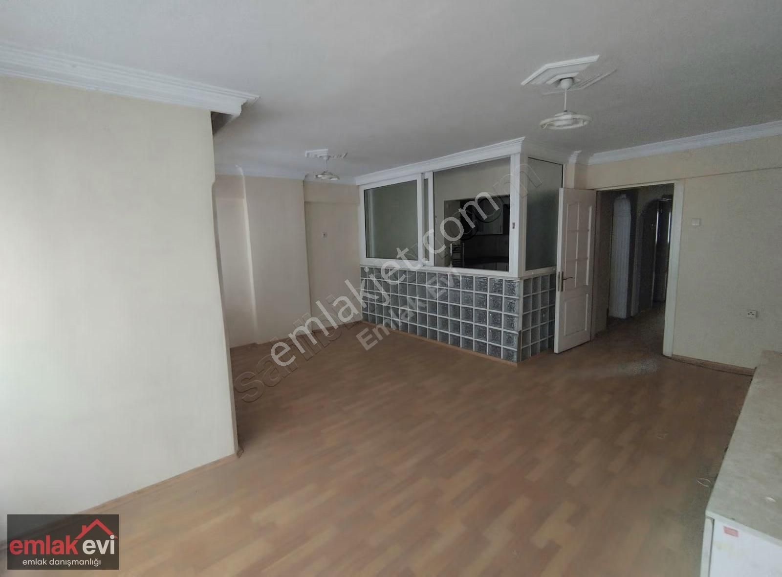 Emlak Evi'nden A. Menderes Bulvarinda Satılık Arakat Daire - Görsel 18