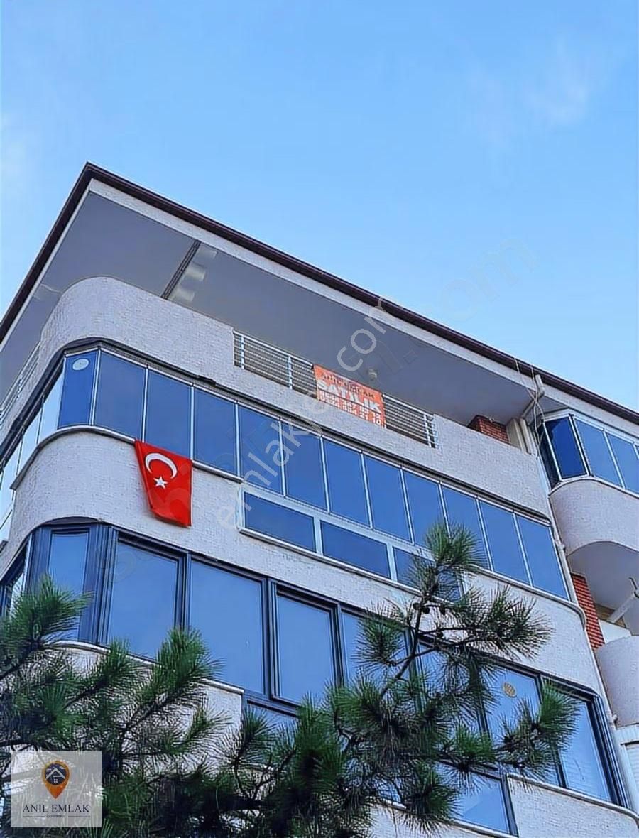 Anıl Emlaktan Atatürk Caddesinde 2+1 Masrafsız Daire