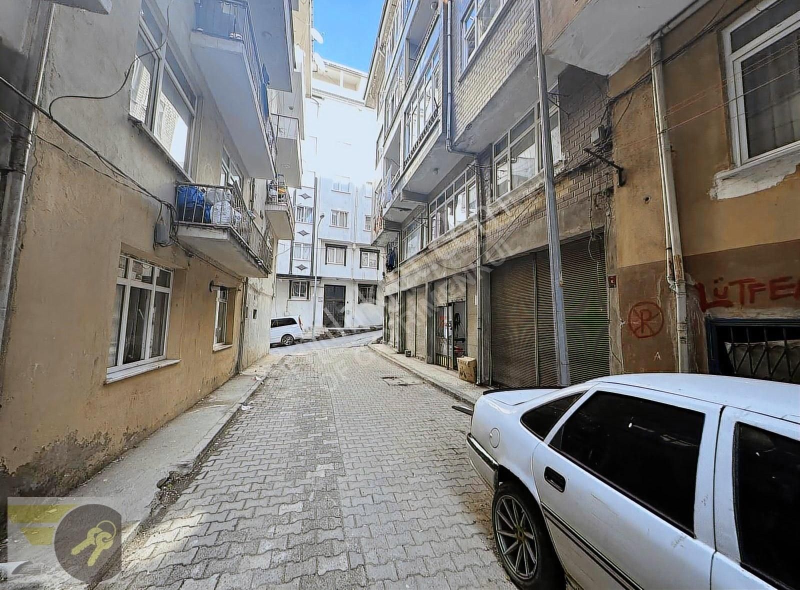 *of Gayrimenkul* İlçe Merkezinde 110m2 2+1 Satılık Daire - Görsel 18