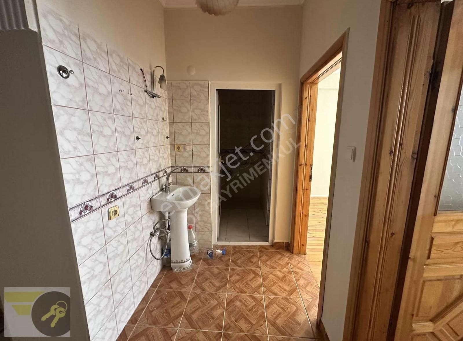 *of Gayrimenkul* İlçe Merkezinde 110m2 2+1 Satılık Daire - Görsel 15