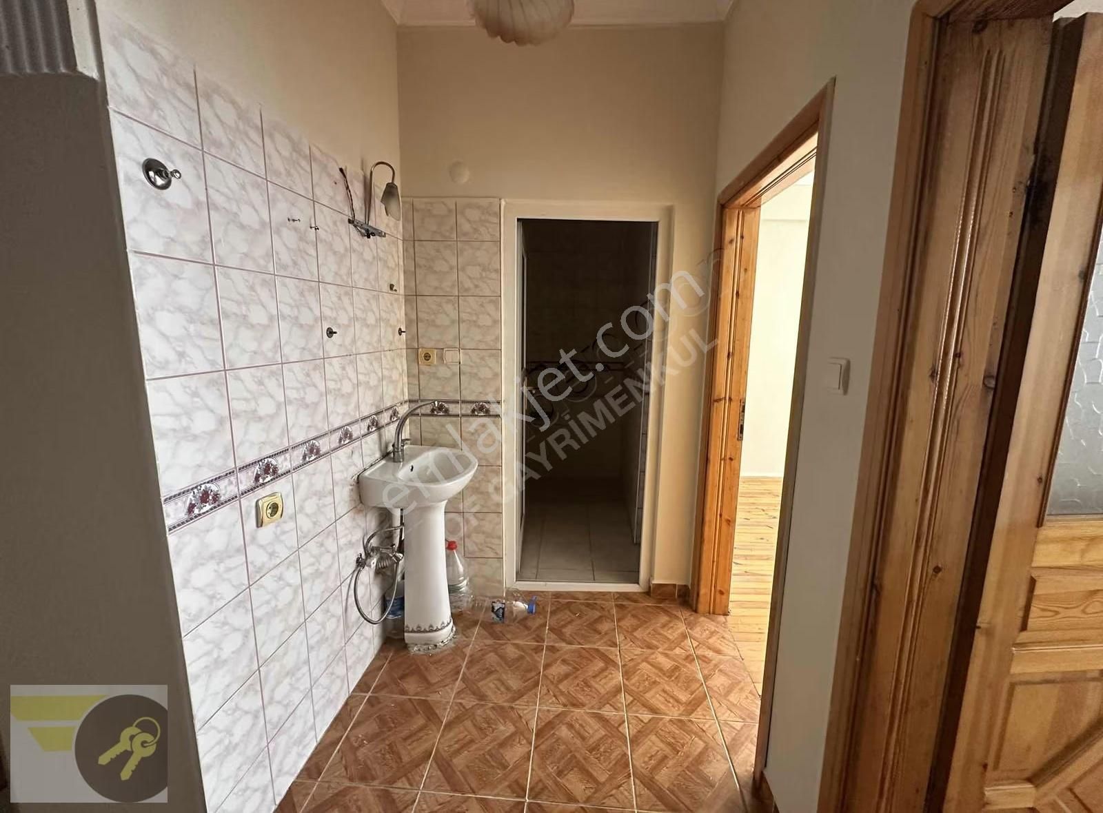 *of Gayrimenkul* İlçe Merkezinde 110m2 2+1 Satılık Daire - Görsel 8