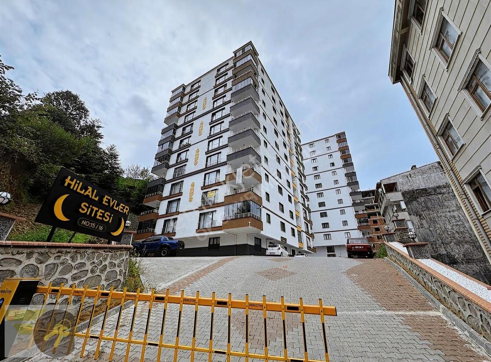 *of Gayrimenkul* Kalyon Mevki En İyi Caphe 4.kat 150m2 3+1 Daire