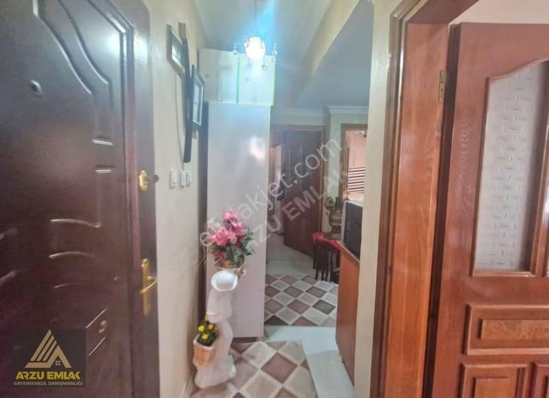 Arzu Emlaktan Yunusemre Mah 2+1 Yüksekgiriş Daire Balkonlu - Görsel 29