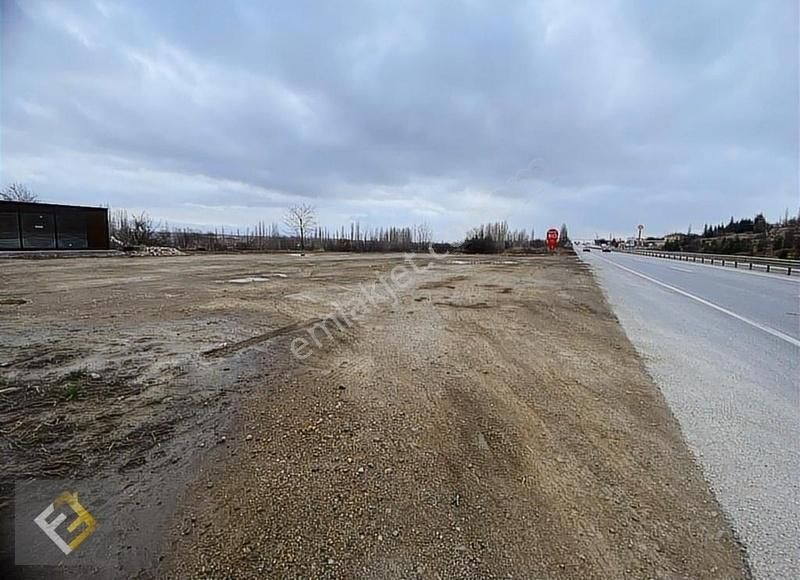 Afyon-konya Karayolu Üzerinde (cumhuriyet Köyünde) Satılık Arsa - Görsel 11