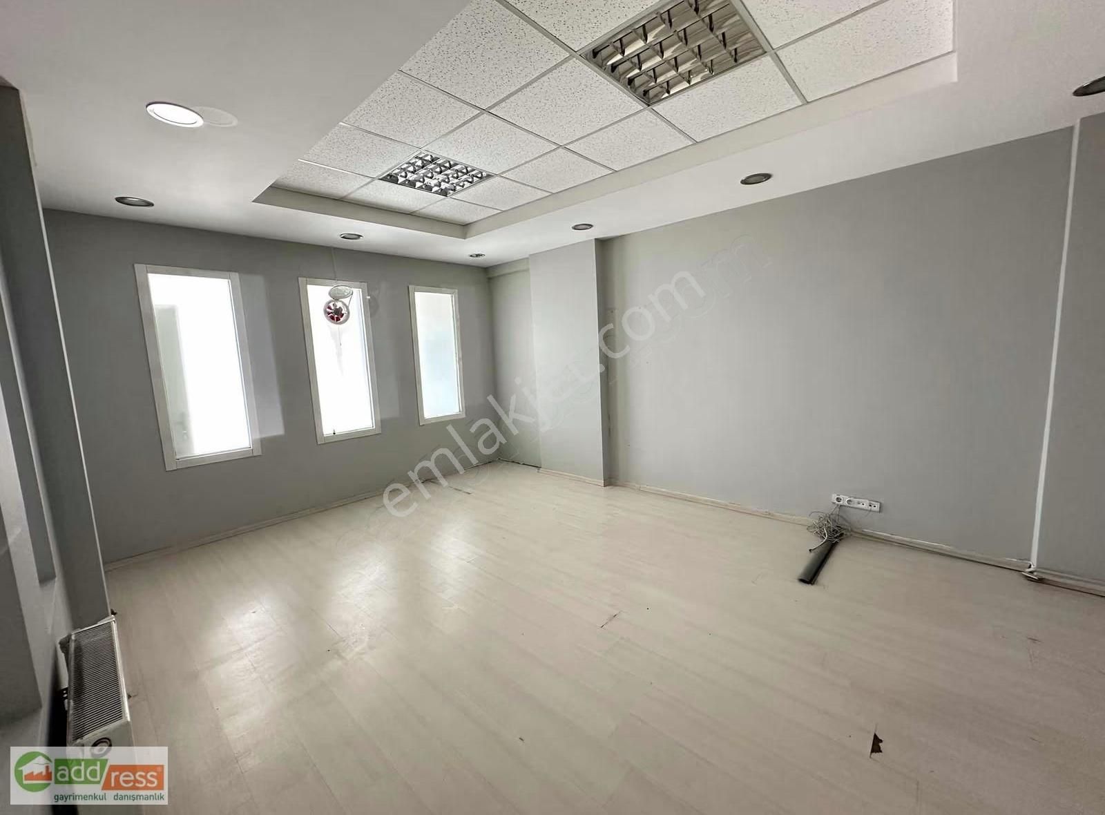 İkitelli Organize De Full Yapılı Hazır Ofis 165 M2 Net 4+1 - Görsel 11