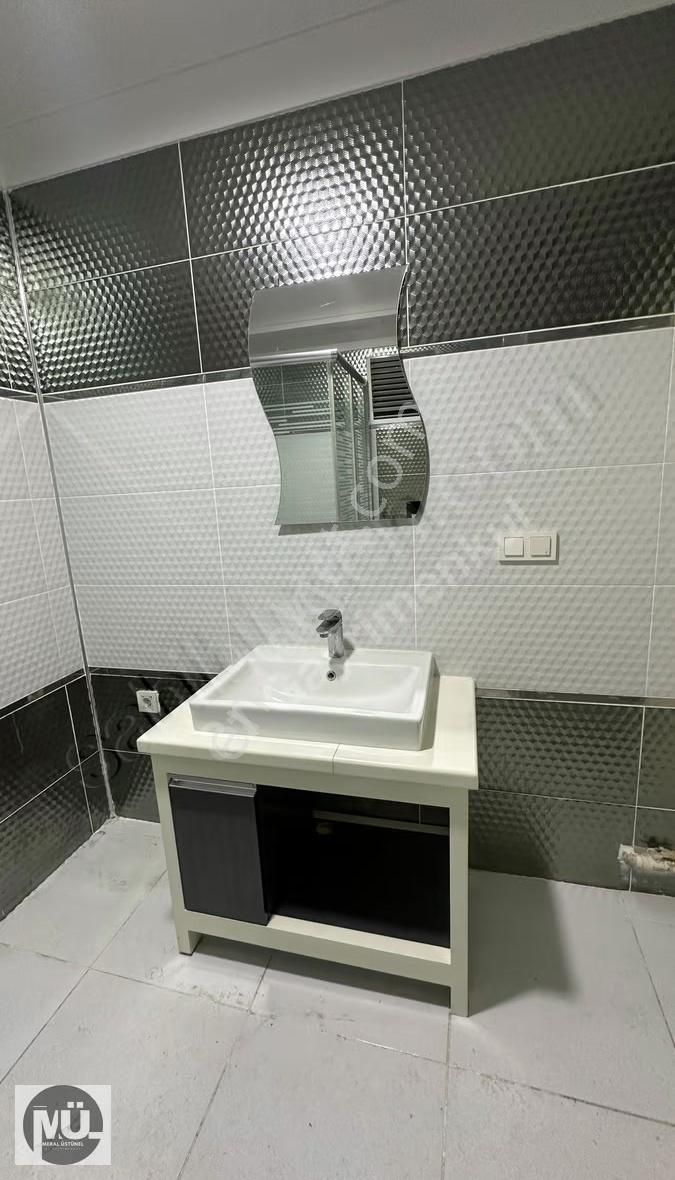 Konuralp Prusias Sitesinde Bahçeli Bakımlı Satılık 2+1 Daire - Görsel 10
