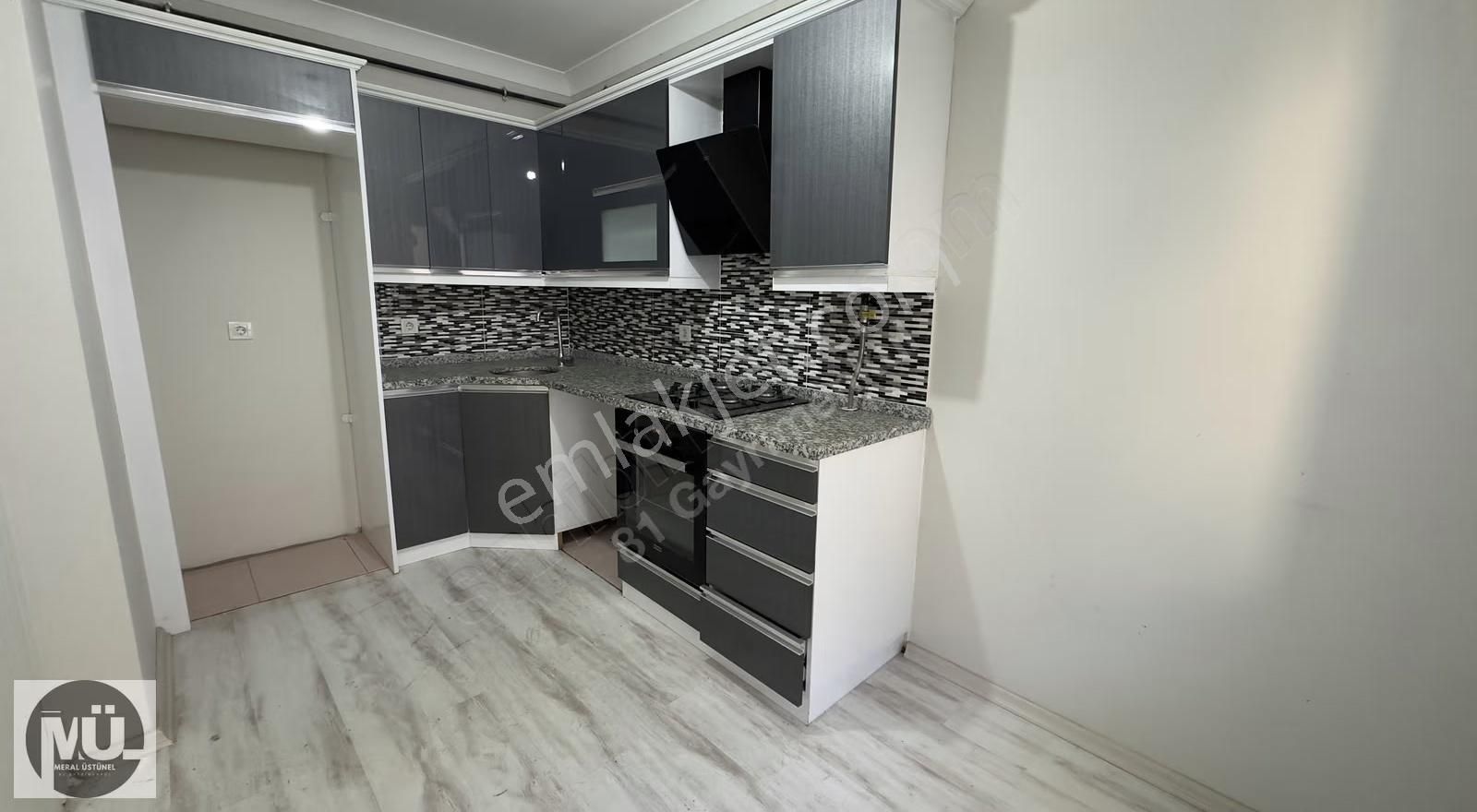Konuralp Prusias Sitesinde Bahçeli Bakımlı Satılık 2+1 Daire - Görsel 20