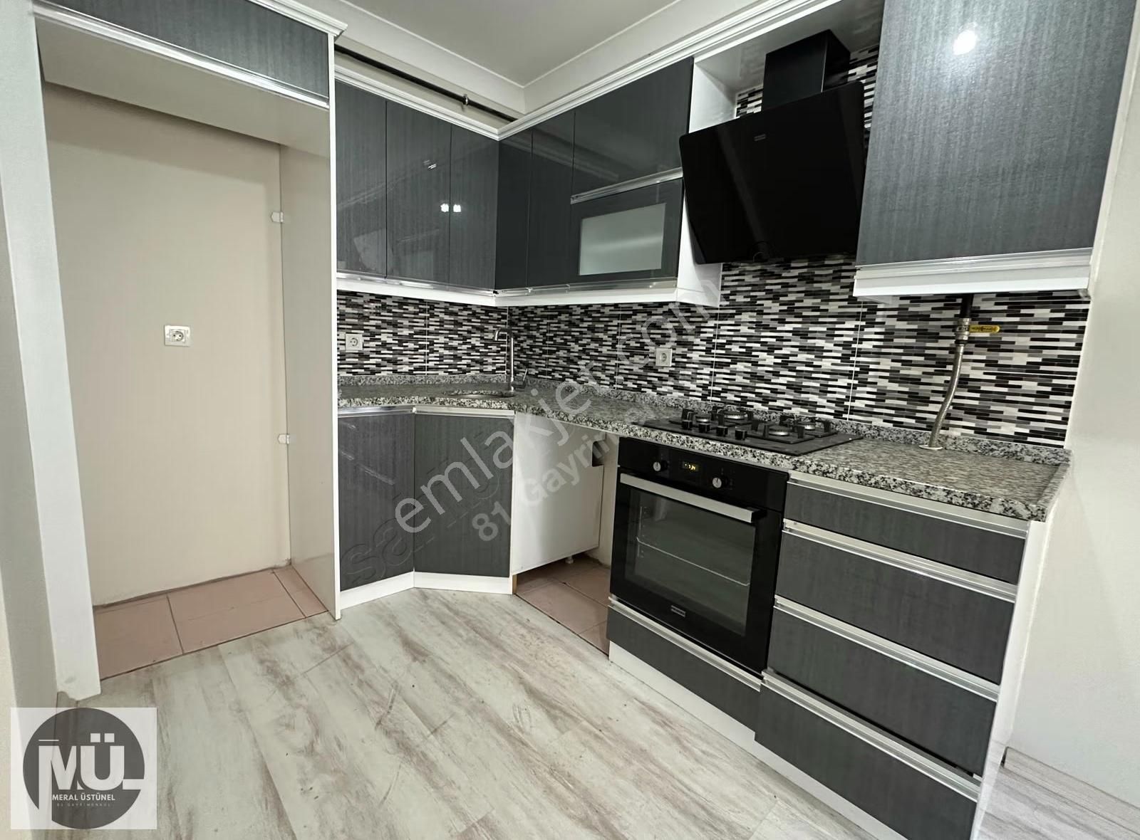 Konuralp Prusias Sitesinde Bahçeli Bakımlı Satılık 2+1 Daire - Görsel 27