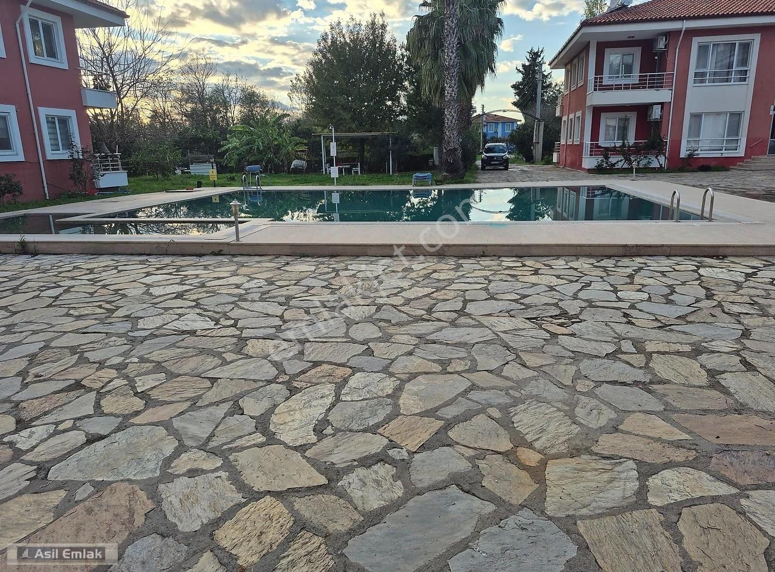 Asil Emlaktan Dalaman Karaçalı Mah.de Kiralık Eşyalı Havuzlu 2+1 - Görsel 23