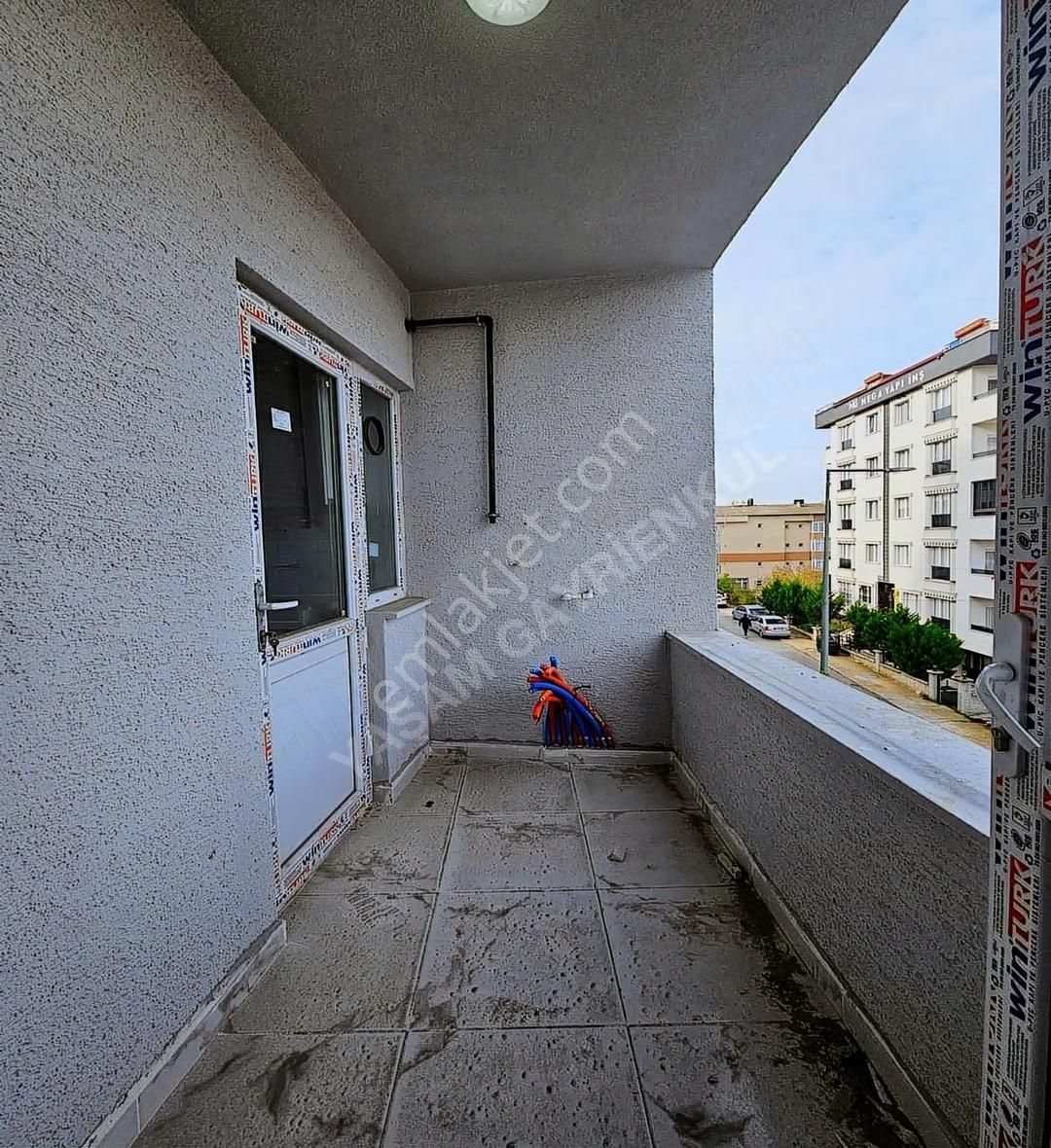 Yaşam'dan İstasyon Mah. İskanlı Kapalı Otopaklı 2+1 Sıfır - Görsel 13