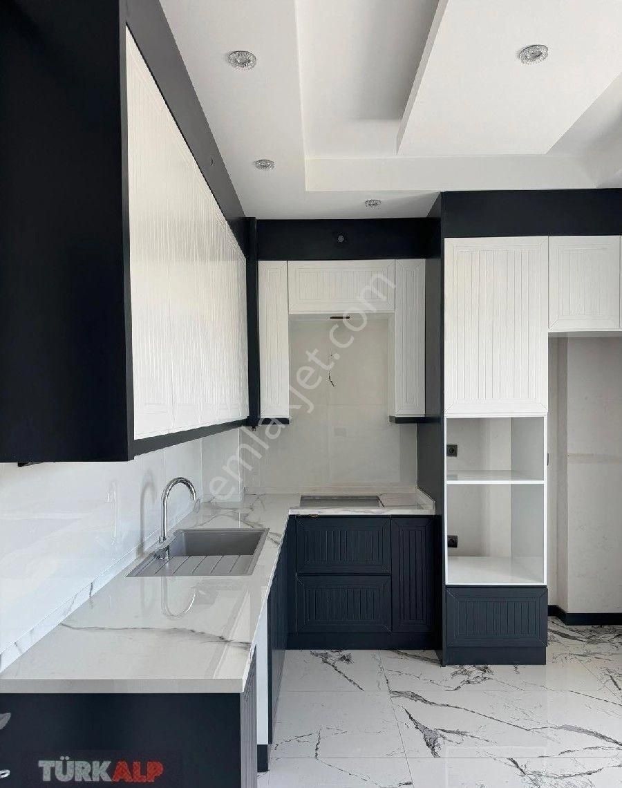 Denizli Karahasanlıda 3+1 Satılık Daire - Görsel 11