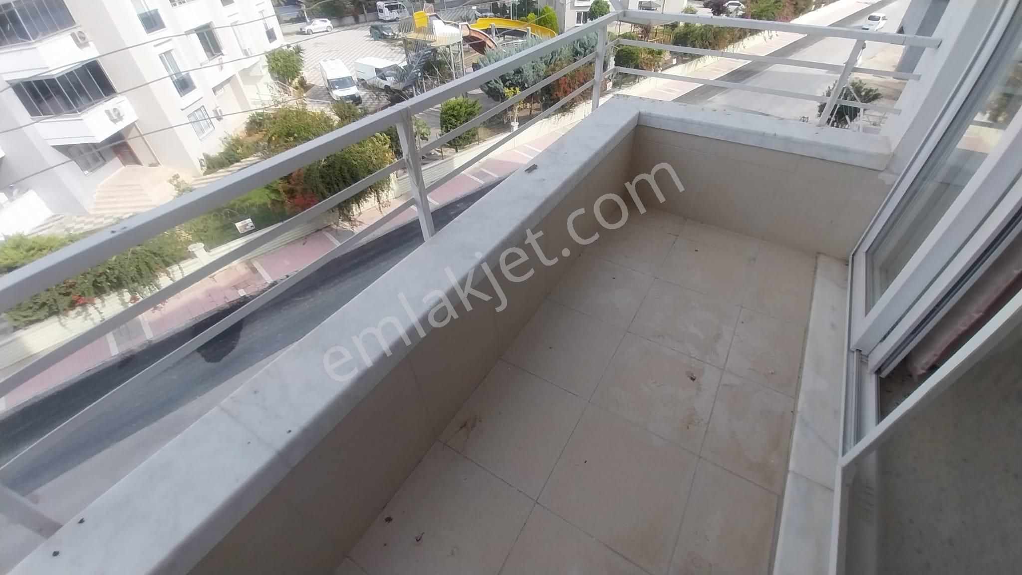 Karınca'dan Deniz Mh'de Denize Yürüme Mesf. Site İçi 3+1 !! - Görsel 15