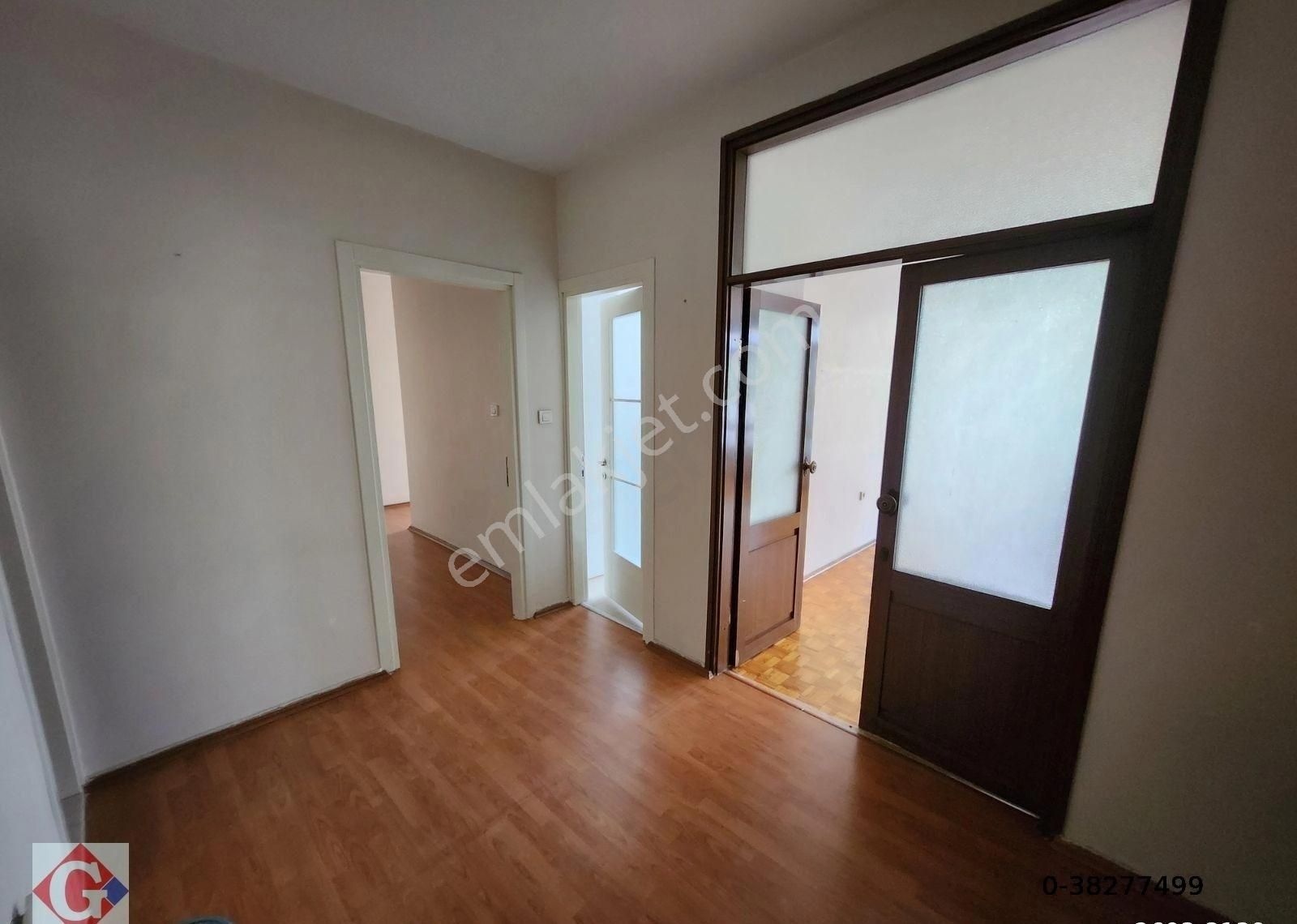 Görgün'den Atatürk Cad. 4+1 250m2 Merk.kal. Otoparklı Daire - Görsel 20