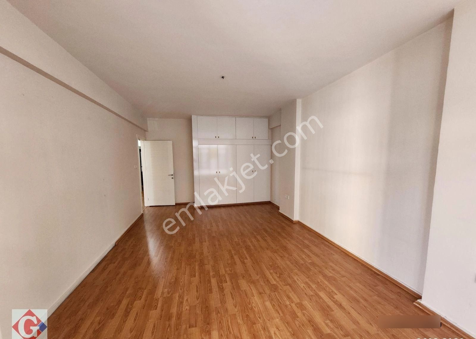 Görgün'den Atatürk Cad. 4+1 250m2 Merk.kal. Otoparklı Daire - Görsel 7