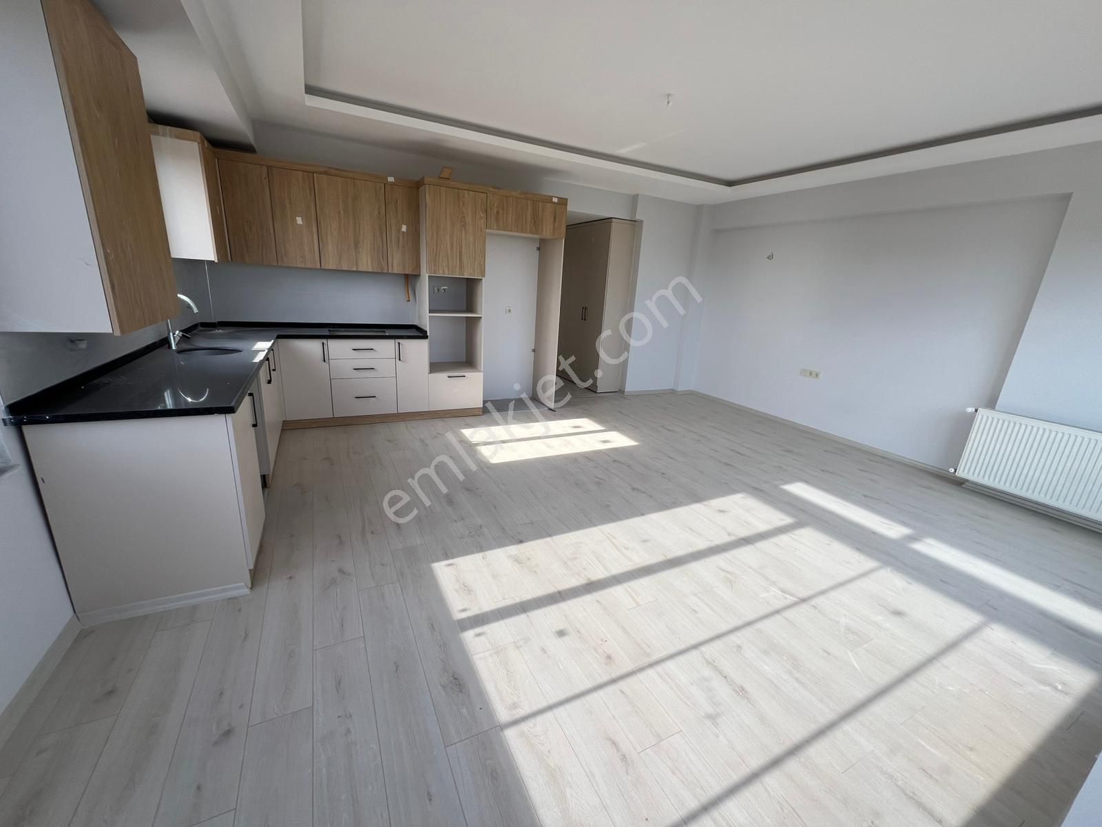 Karınca'dan Eski Mezitli'de D.gazlı 2+1 Satılık Daire !! - Görsel 2