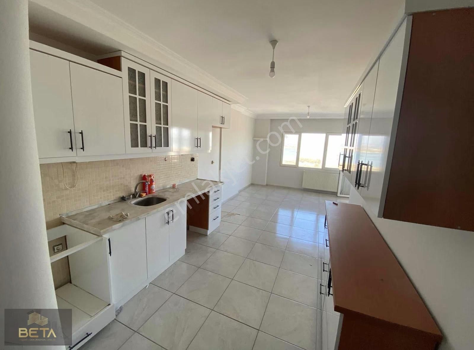 Süleyman Demirel Blv. Üzeri Panoramik Göl Manzaralı 4+1 Kiralık! - Görsel 14
