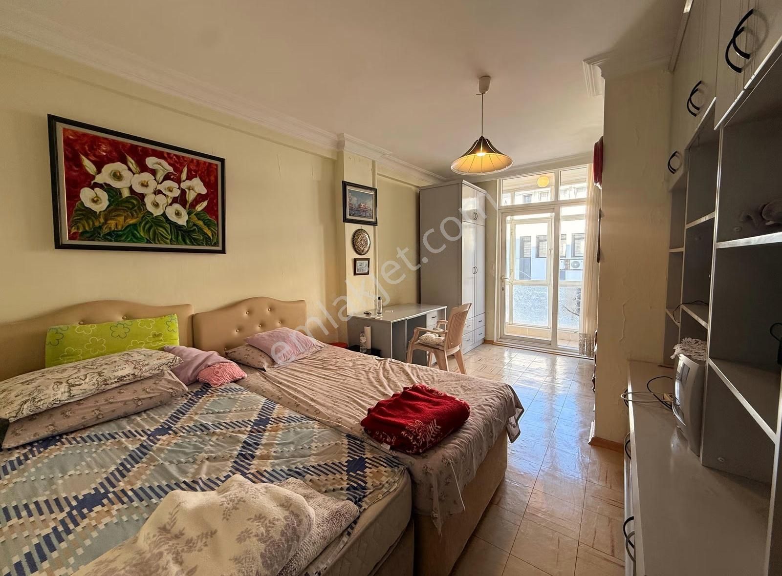 Cumhuriyet Meydanı'nda Deniz Manzaralı Eşyalı 3+1 Kiralık Daire - Görsel 21