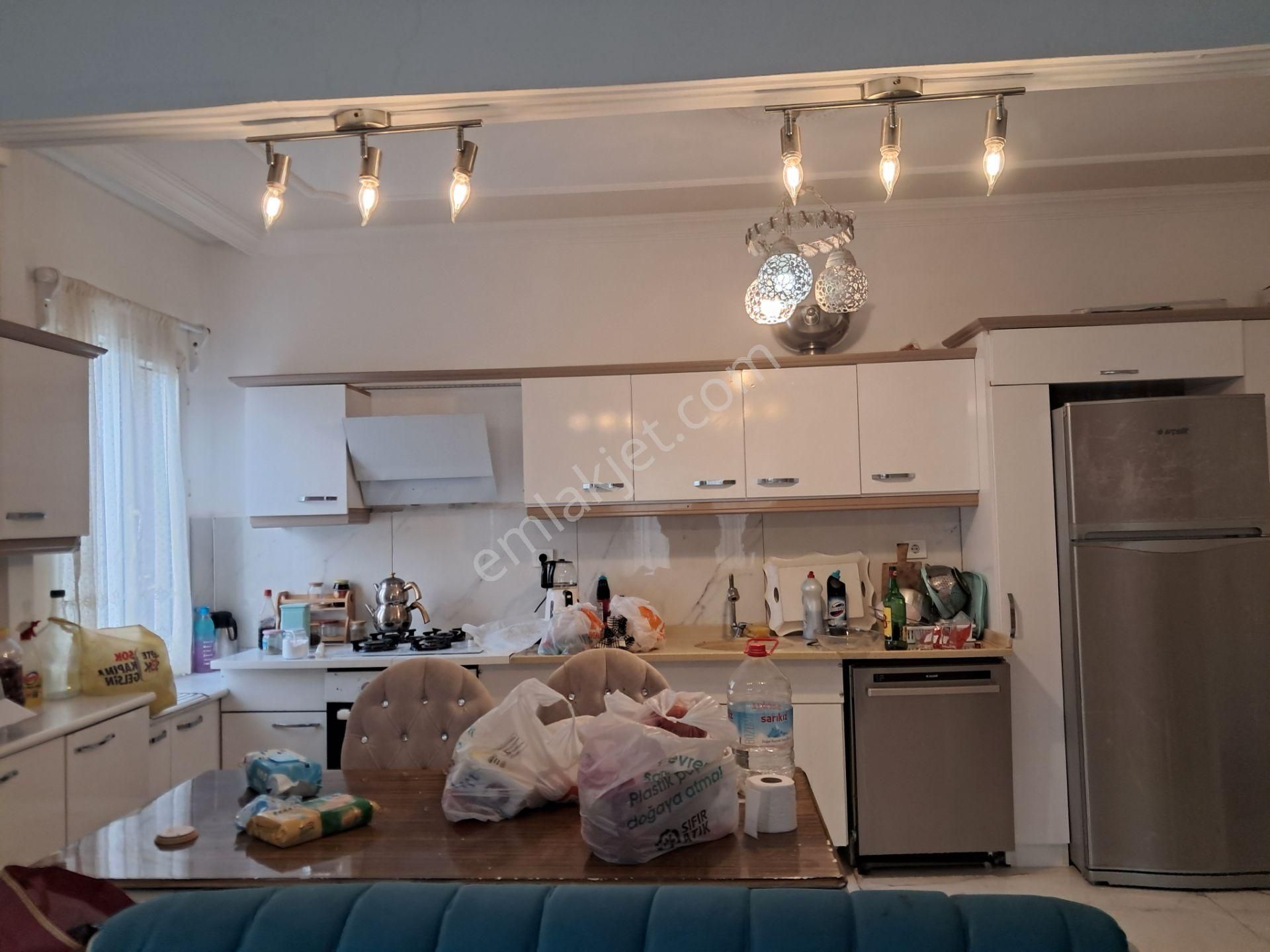 İzmir Torbalı Gold Emlaktan Satılık Bahçeli Çiftlik Evi - Görsel 4