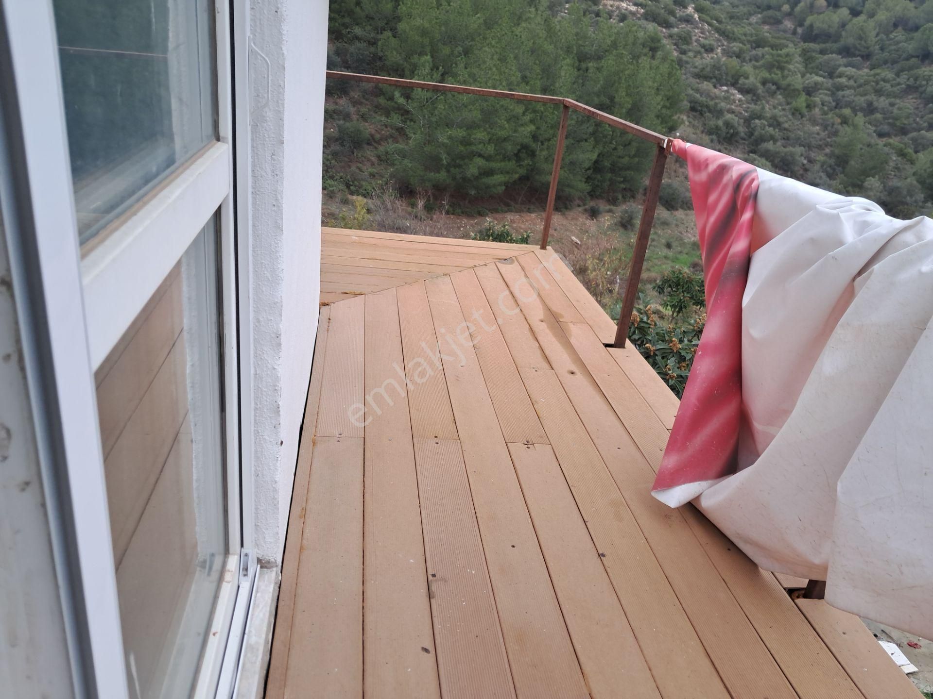 İzmir Torbalı Gold Emlaktan Satılık Bahçeli Çiftlik Evi - Görsel 18