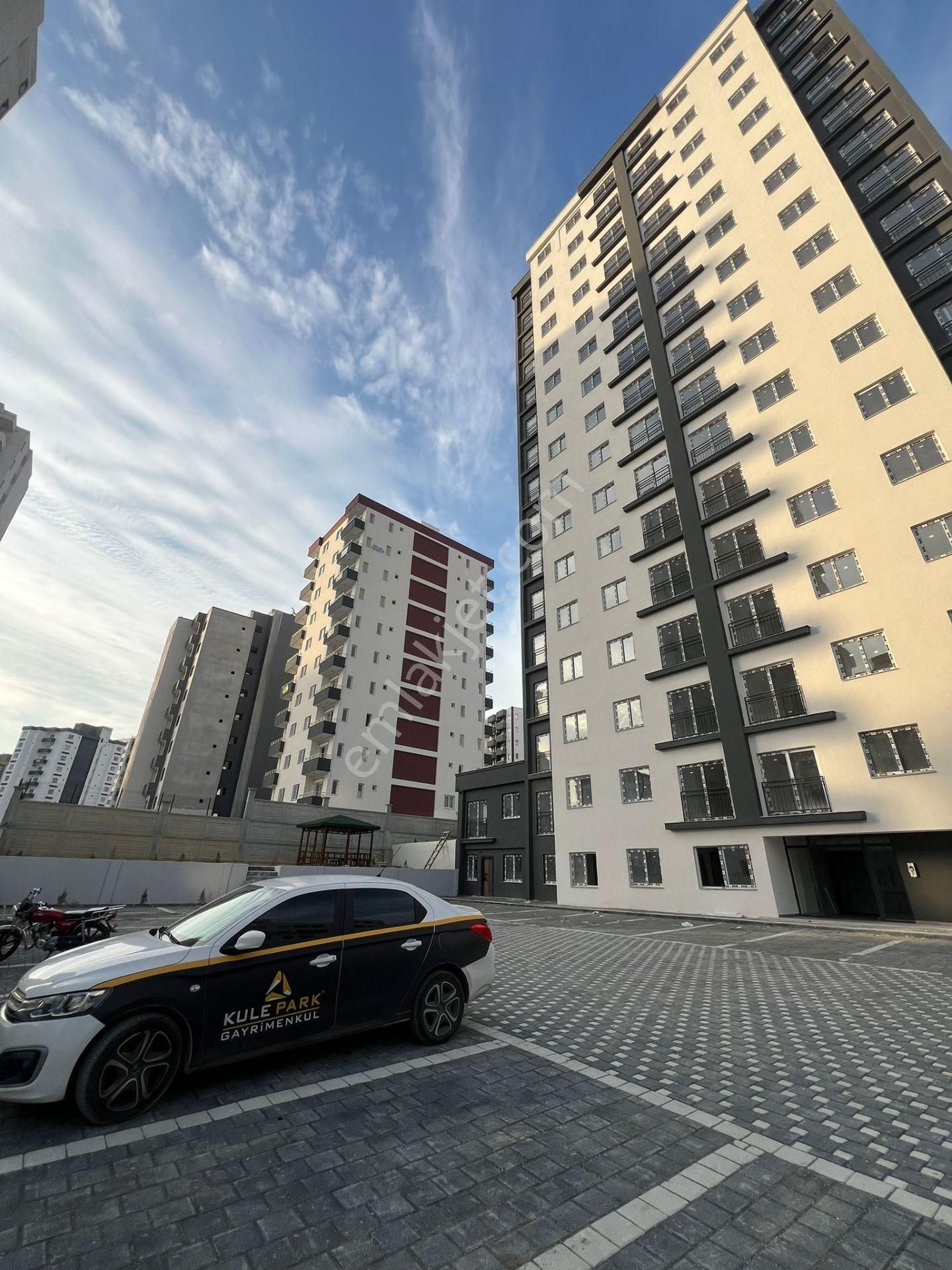 Kulepark~farkıyla~yılın~fırsatı~site~içi~cepheleri~full~açık~1+1