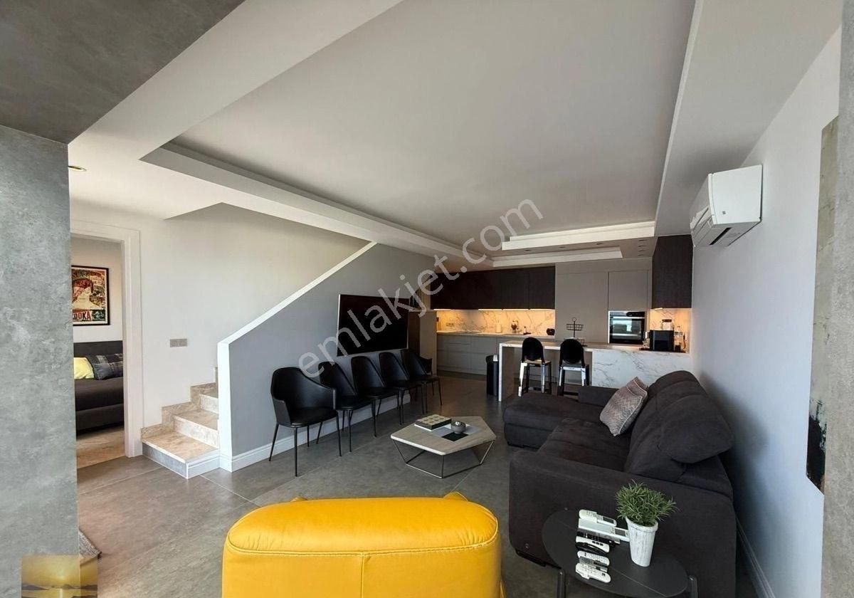 Denize Sıfır Özel Plajlı Sitede Satılık Yeni Ev Full Eşyalı Lüks Villa Bulunmaz Fırsat Özel Havuzlu - Görsel 4