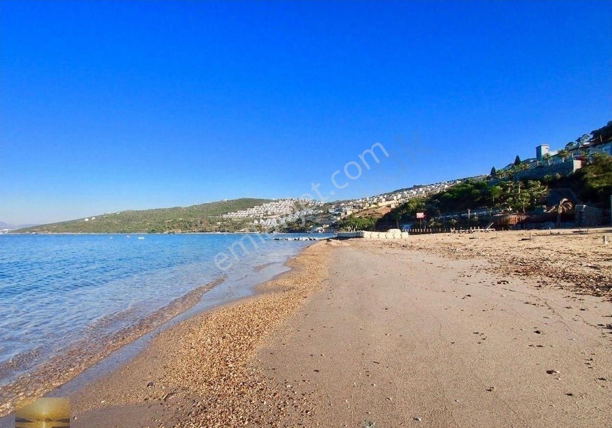 Denize Sıfır Özel Plajlı Sitede Satılık Yeni Ev Full Eşyalı Lüks Villa Bulunmaz Fırsat Özel Havuzlu