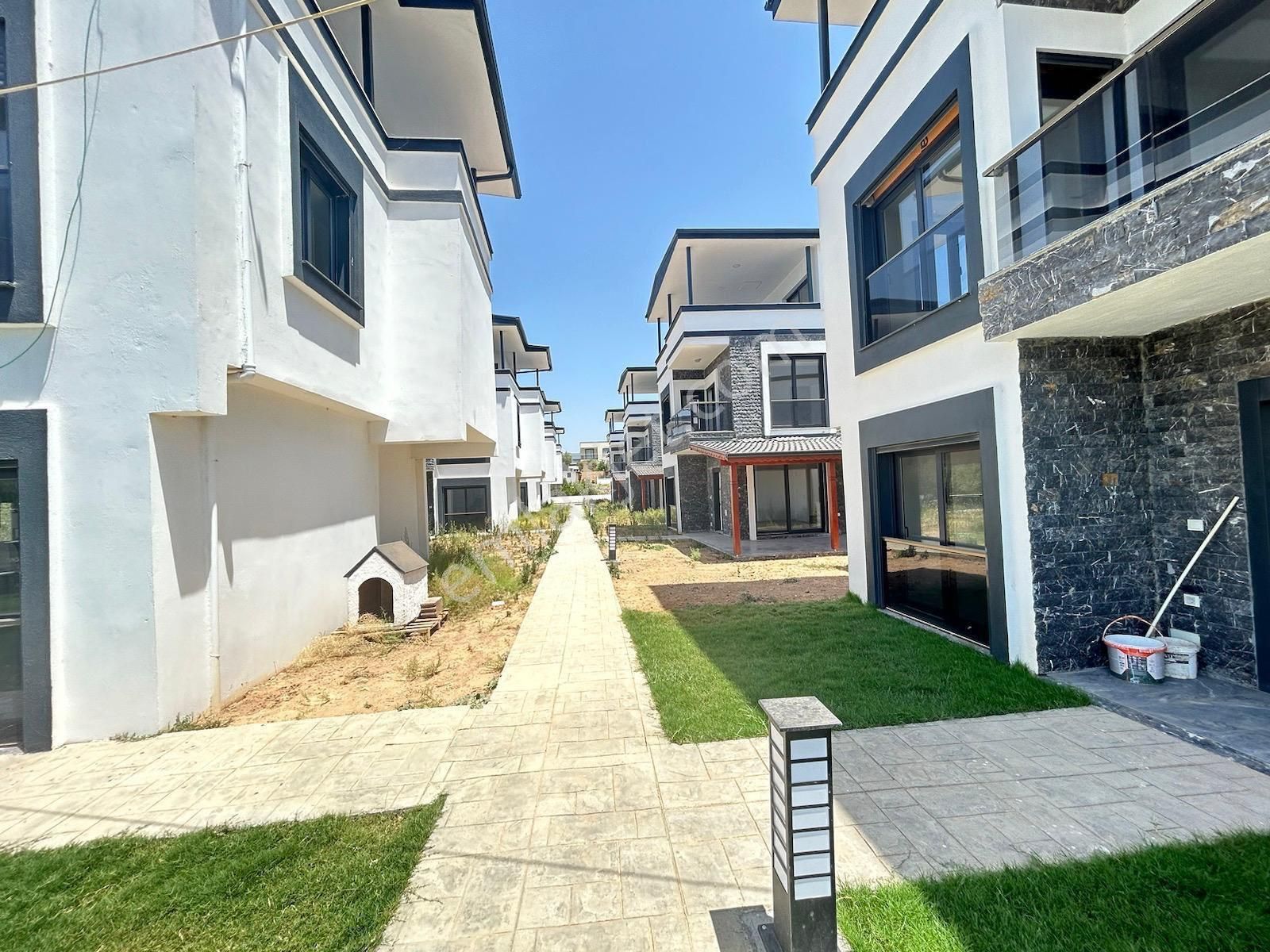 Doğanbey Ürkmezde Geniş Ferah 3+1 Villalar - Görsel 4