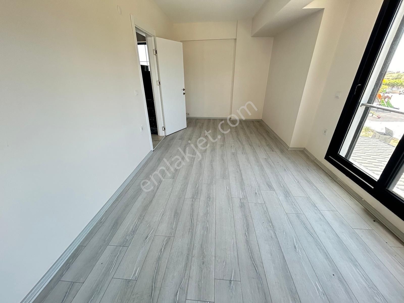 Doğanbey Ürkmezde Geniş Ferah 3+1 Villalar - Görsel 15