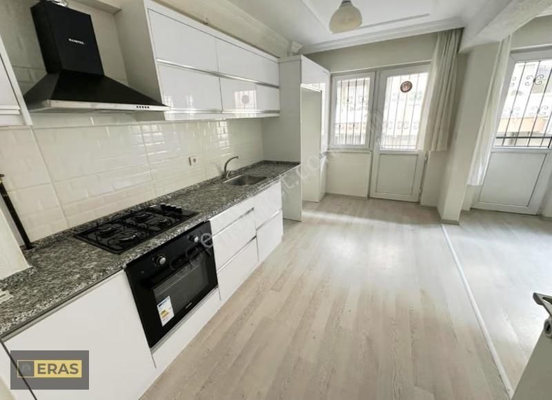 15 Mayıs Mahallesinde Satılık 3+1 Daire - Görsel 5