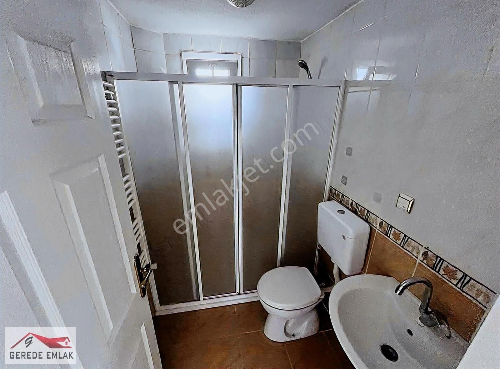 Gerede Emlaktan Ulaşıma Yakın Uygun Temiz Kiralık Daire - Görsel 22