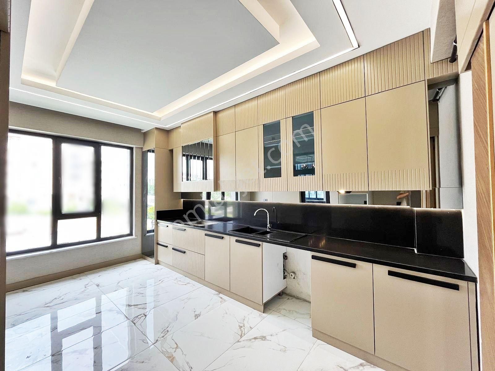 Belkız'da Muazzam Konumda Ara Kat Sıfır! Ultra Lüx 3+1 Daire