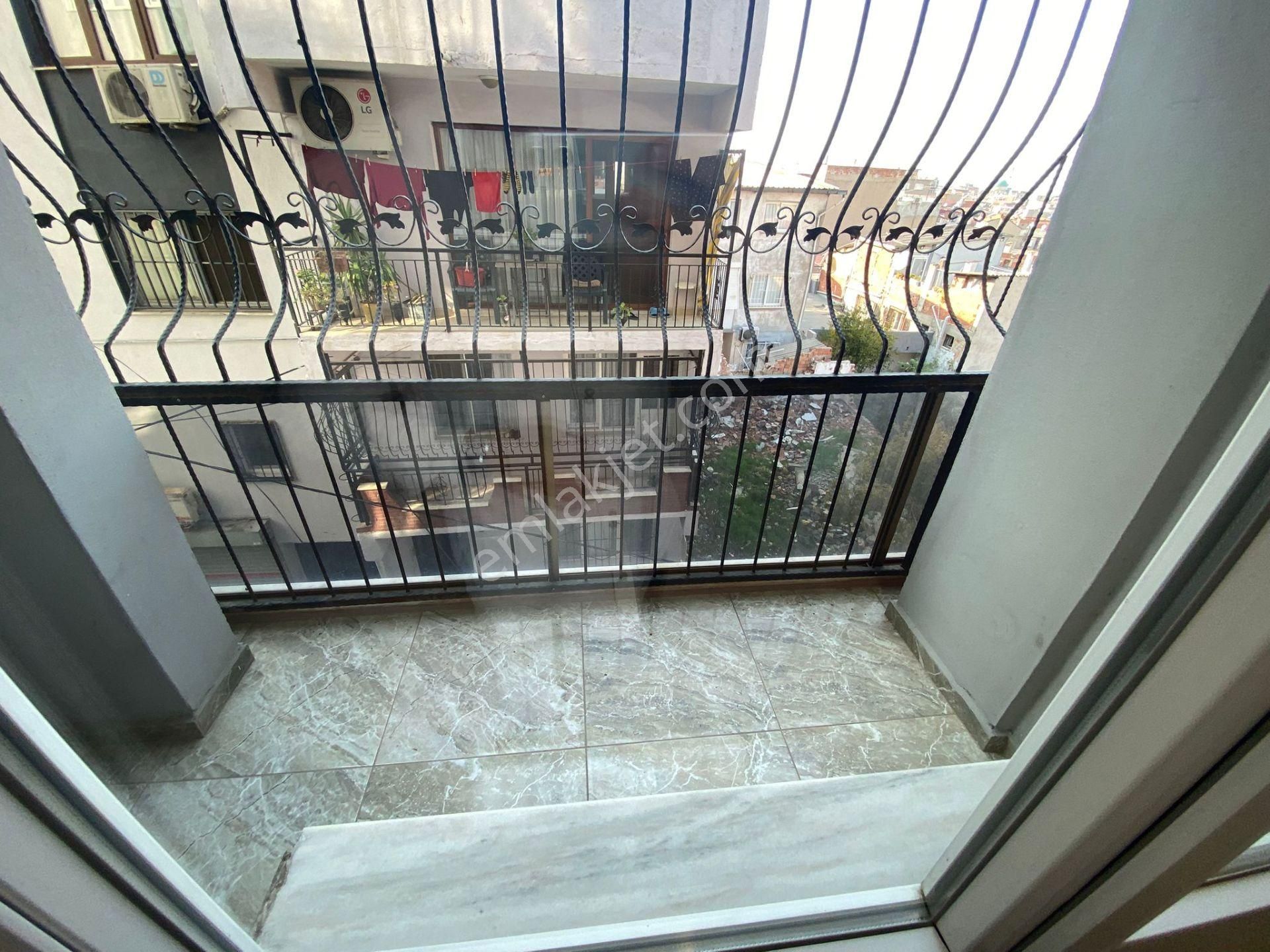 Konak Yavuz Selim Mah.de 2+1 110m2 Ayrı Mutfak Arakat Bakımlı Temiz Kiralık Daire - Görsel 26