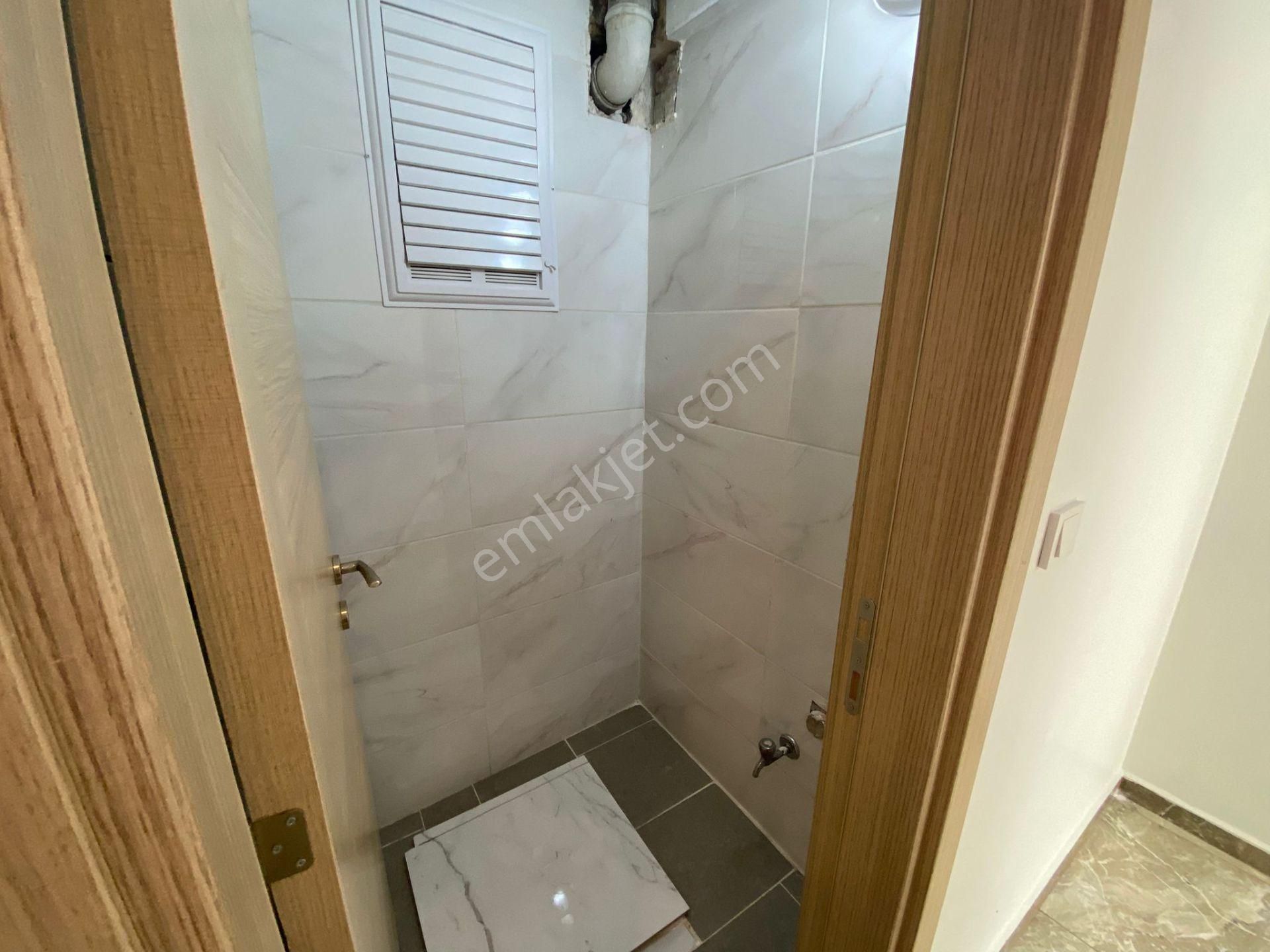 Konak Yavuz Selim Mah.de 2+1 110m2 Ayrı Mutfak Arakat Bakımlı Temiz Kiralık Daire - Görsel 21