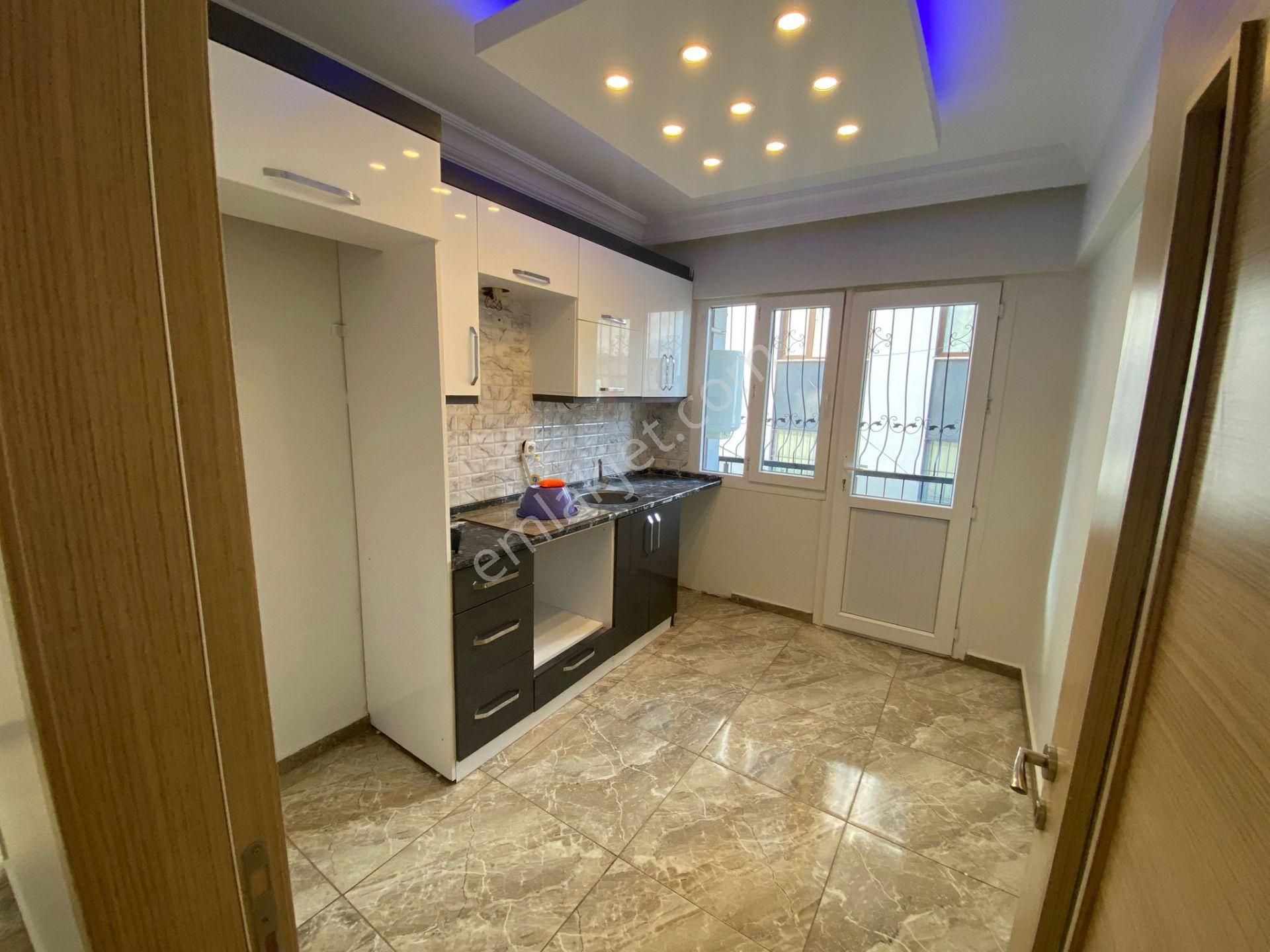 Konak Yavuz Selim Mah.de 2+1 110m2 Ayrı Mutfak Arakat Bakımlı Temiz Kiralık Daire - Görsel 14