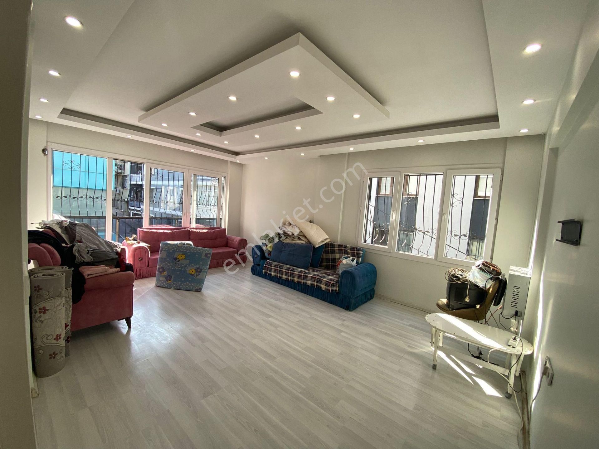 Konak Yavuz Selim Mah.de 2+1 110m2 Ayrı Mutfak Arakat Bakımlı Temiz Kiralık Daire